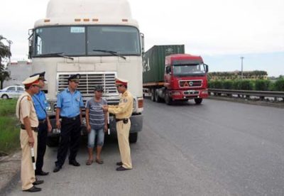 Kiểm tra trọng tải xe