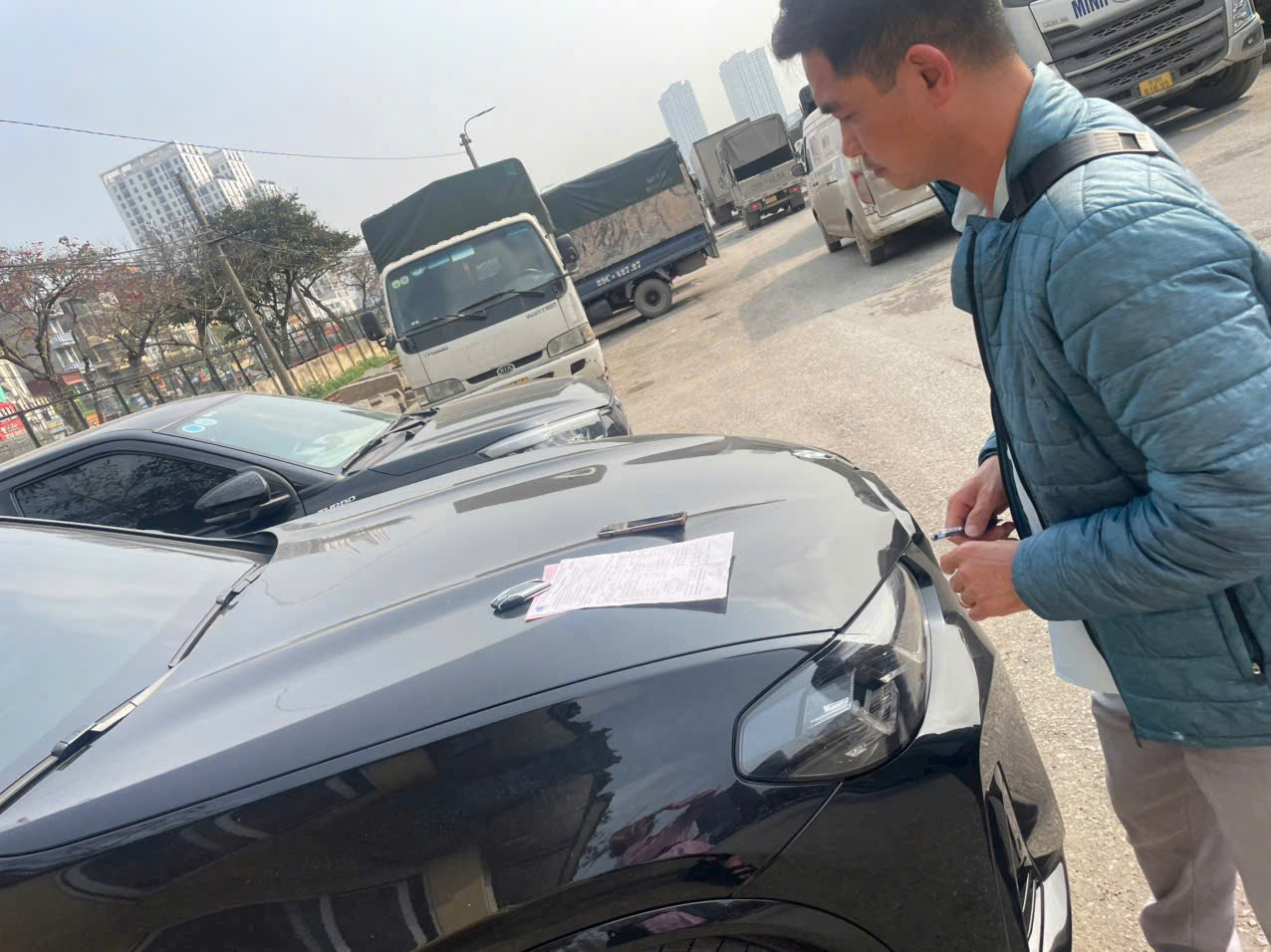 Vận chuyển ô tô, xe máy bắc nam giá rẻ